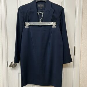 Express stretch long slim blazer in navy with skirt size 3/4